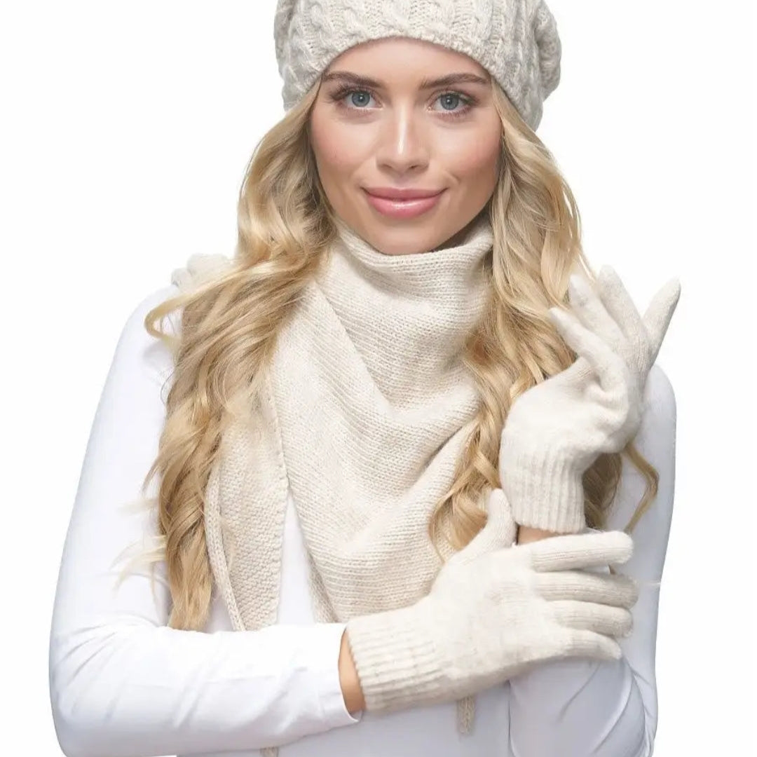Gloves for women Merino wool color milk