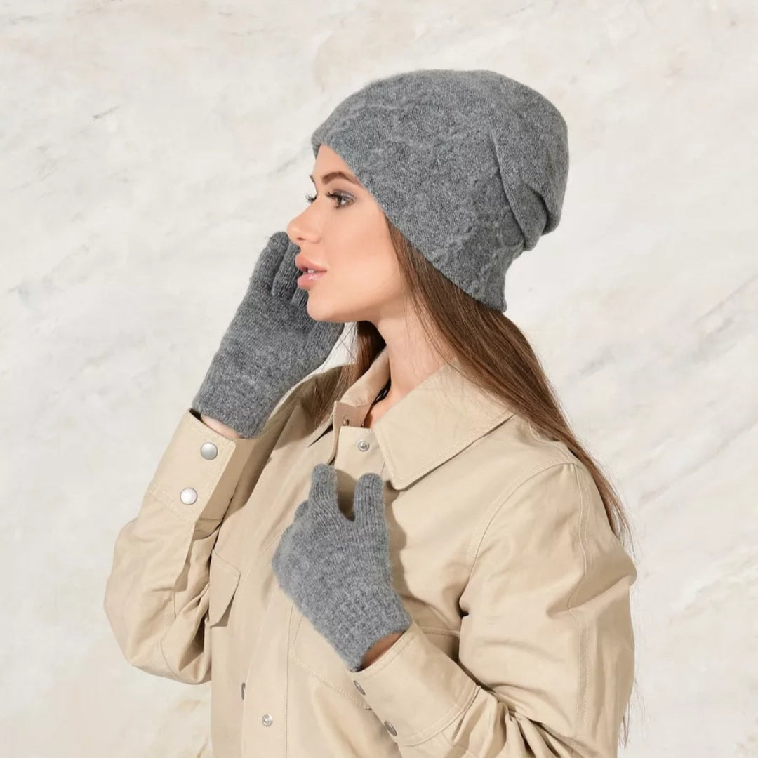 Angora Gloves Dark Gray Women medium size