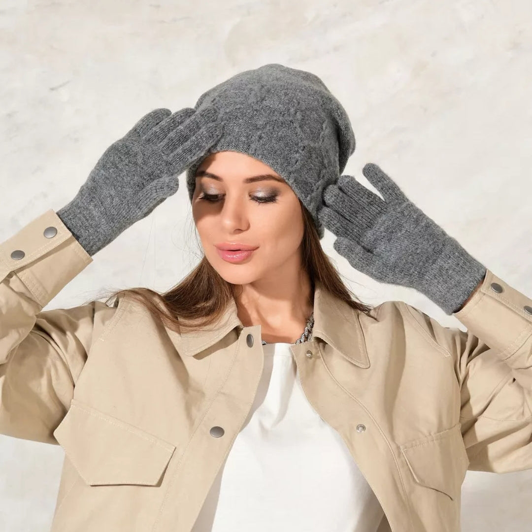 Angora Gloves Dark Gray Women medium size