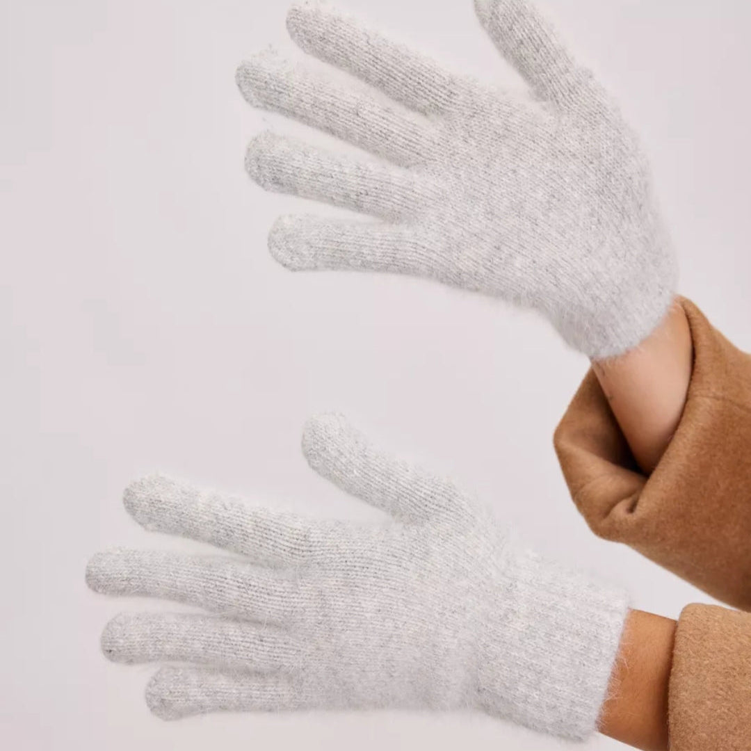 Gloves for women Angora color light grey